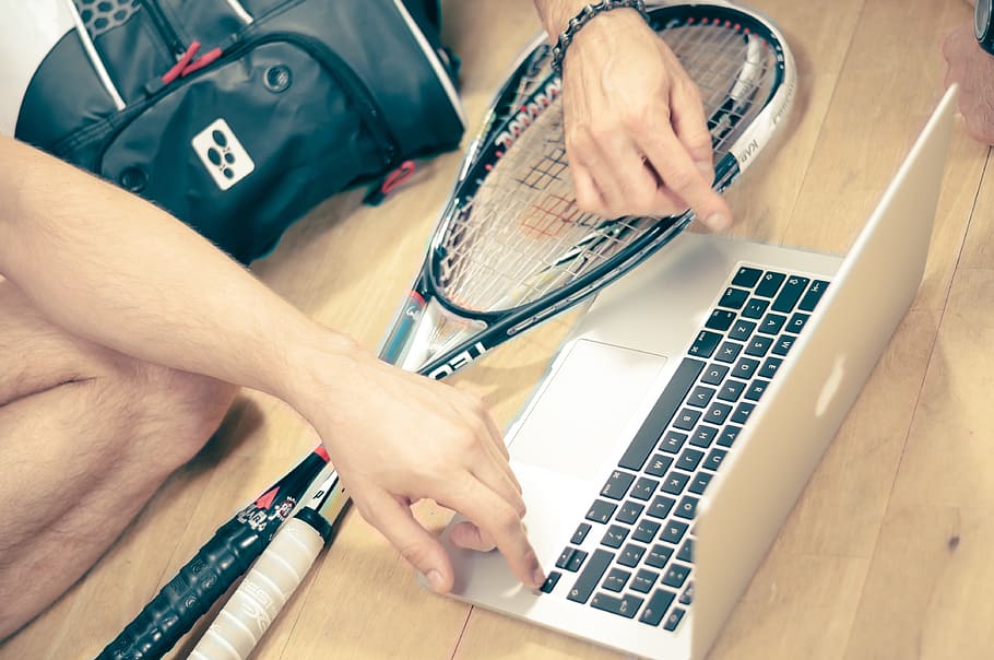 squash, rackets, macbook, laptop, computer, people, court, athlete HD wallpaper
