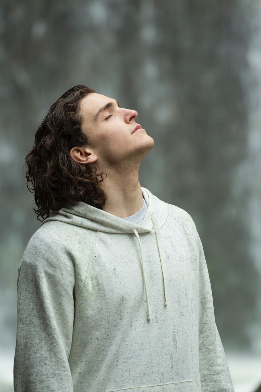 people, man, guy, alone, curly, hair, hoodie, jacket, meditate HD wallpaper