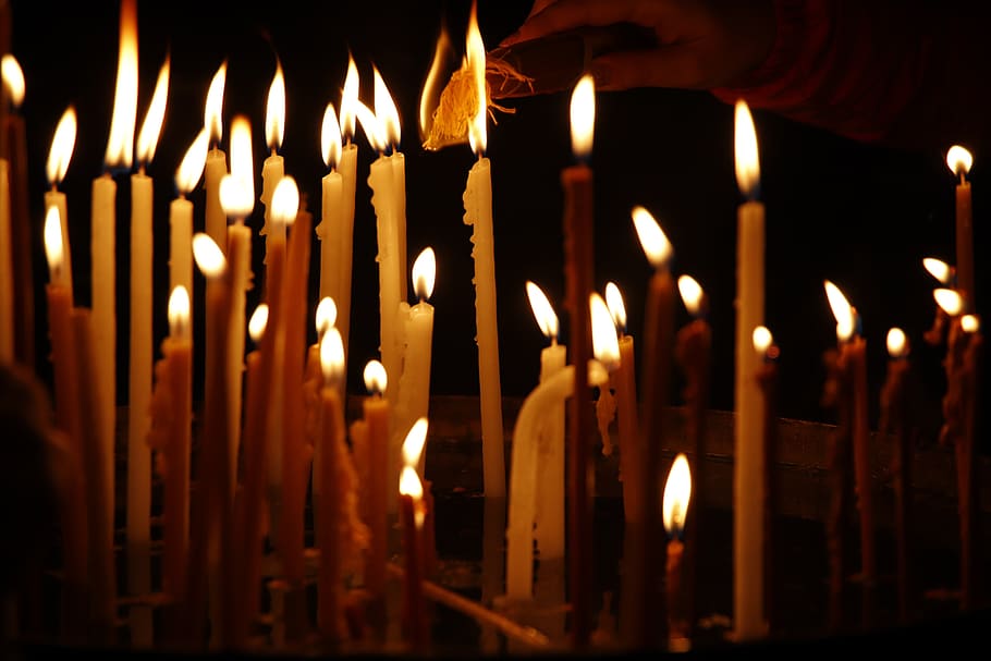 candles, the flame, light, prayer, hope, church, faith, religion, HD wallpaper