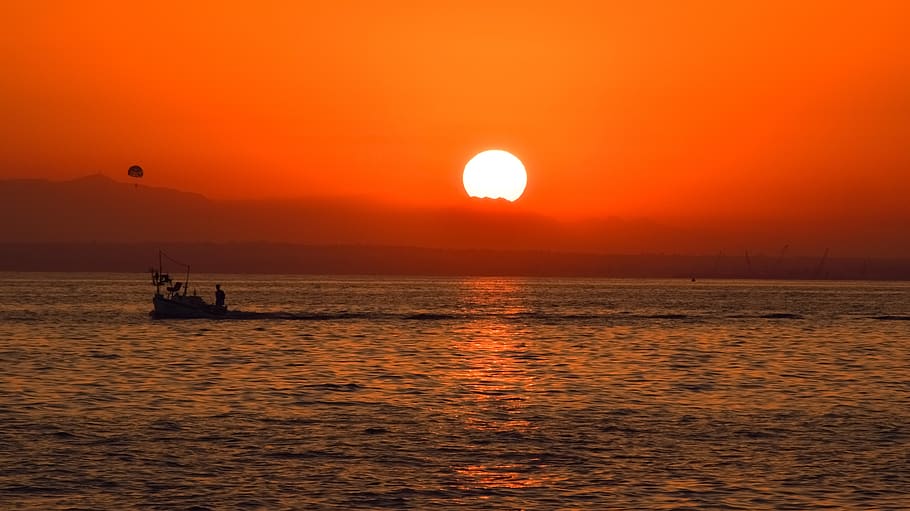 sunset, sea, sky, dusk, evening, landscape, nature, boat, reflection HD wallpaper