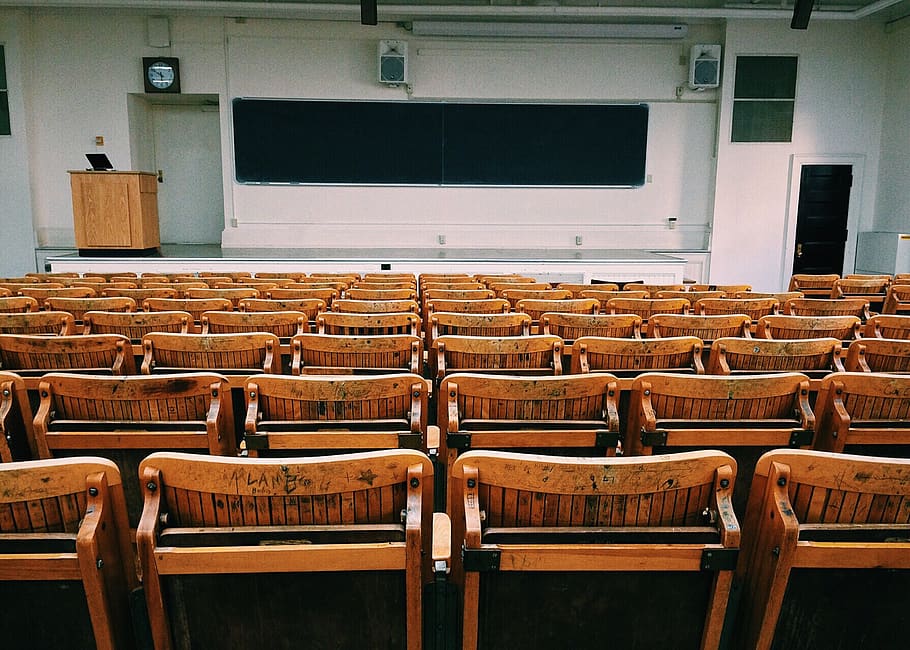 Brown and Black Wooden Chairs Inside Room, auditorium, benches, HD wallpaper