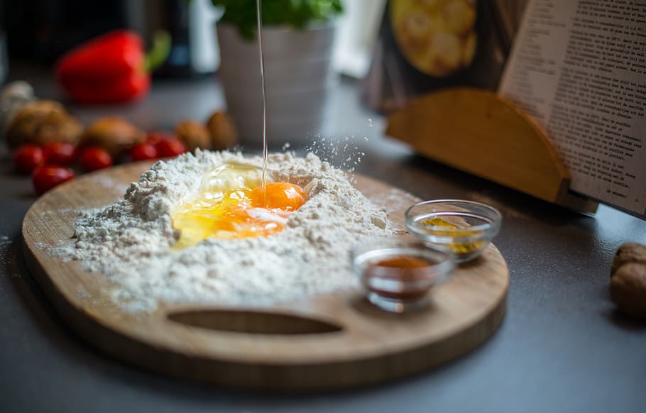 Egg Yolk and Bake Powder, blur, close-up, flour, focus, food and drink HD wallpaper