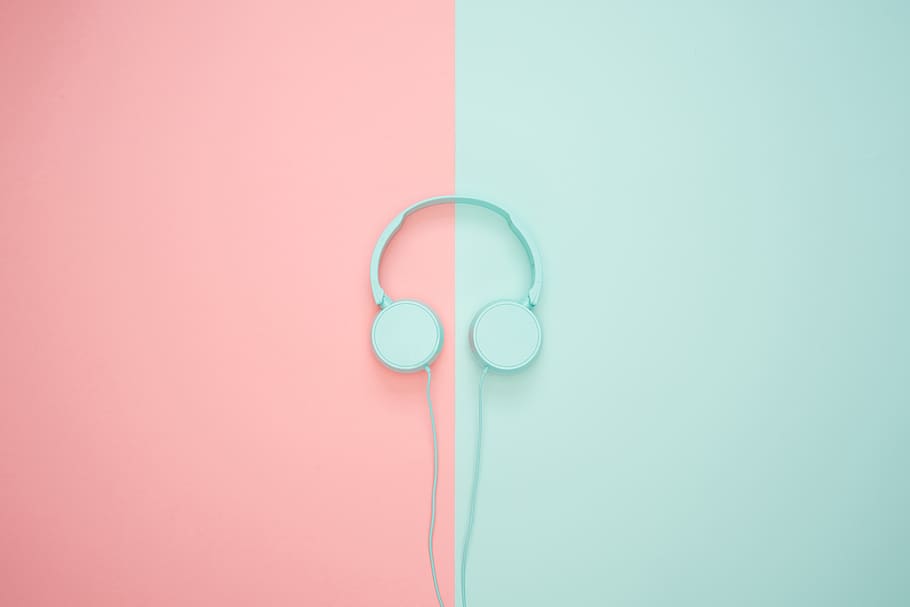 headphones, blue, pink, pastel colors, bright, flat lay, music