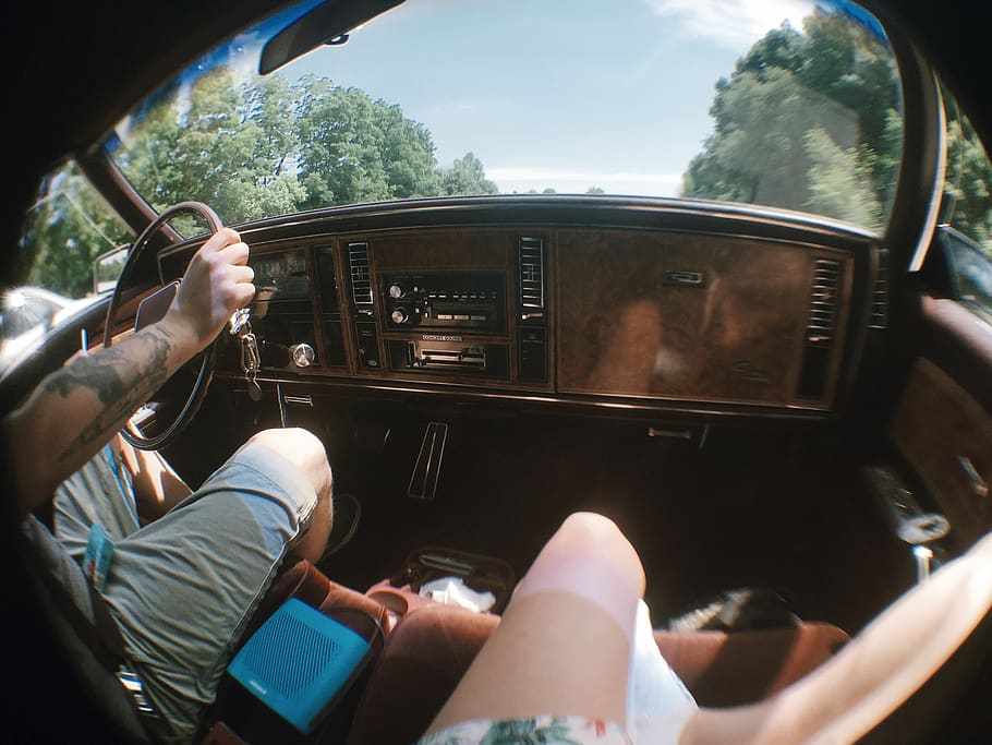 retro, vacation, fun, summer, warm, weather, love, couple, drive HD wallpaper