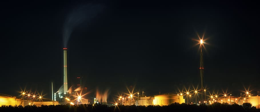 smoke, flare-up, natural gas, industry, pollution, night photograph, HD wallpaper
