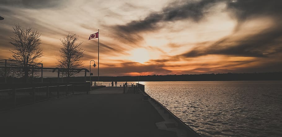 canada, hamilton, sunset, trees, golden hour, canada flag, lake HD wallpaper