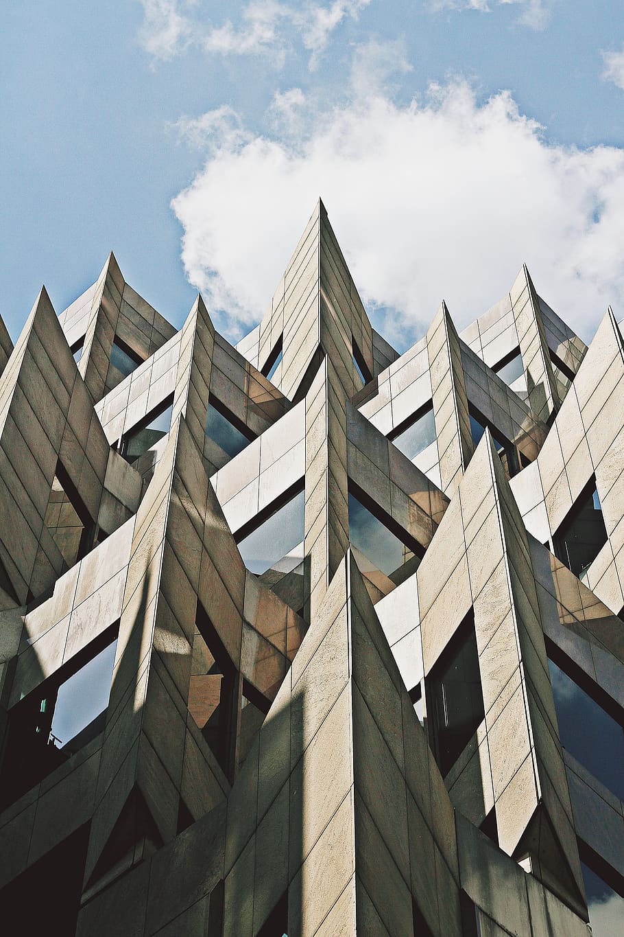 architecture, building, infrastructure, establishment, windows HD wallpaper