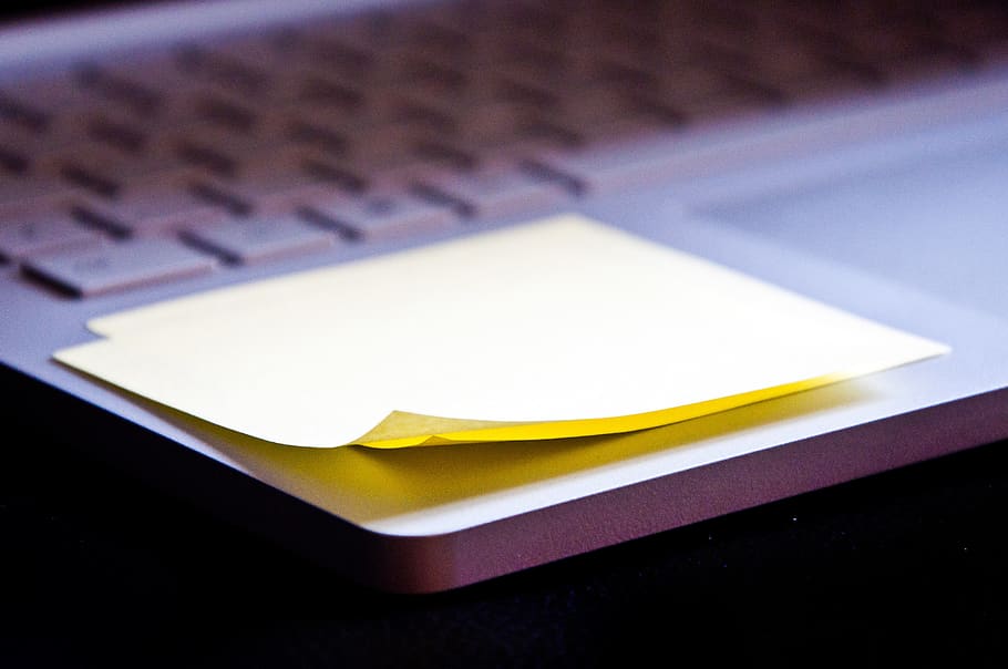 post it, laptop, keyboard, computer, stickies, paper, note pad, HD wallpaper