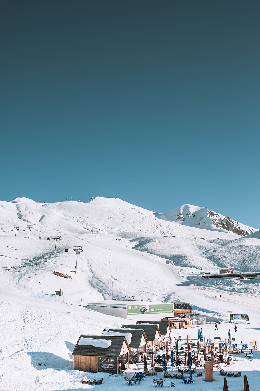 icy-mountain-and-houses-scenry.jpg