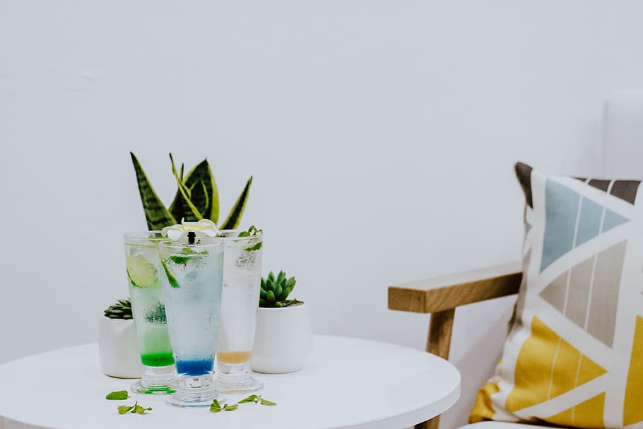 drinking glass on table, plant, indoors, food and drink, no people HD wallpaper