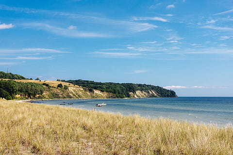 Baltic sea coast, beach, blue, chairs, chalk, cliffs, coastal HD wallpaper