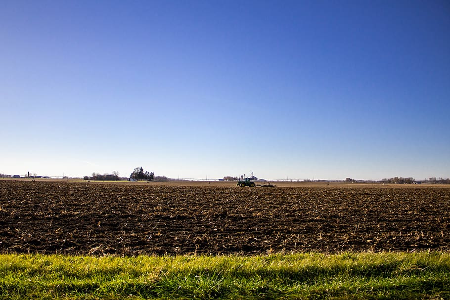 landscape, tractor, field, midwest, corn, fall, autumn, environment HD wallpaper