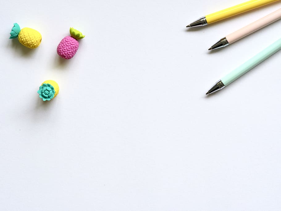Photo of Three Assorted-color Pencils, bright, close-up, desk HD wallpaper