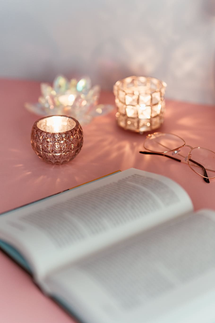 Open book on a pink background, reading, glasses, learning, pink backgound HD wallpaper