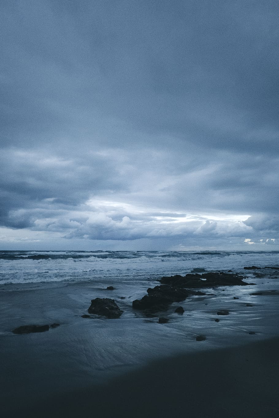 sea waves under white clouds, water, outdoors, ocean, nature HD wallpaper