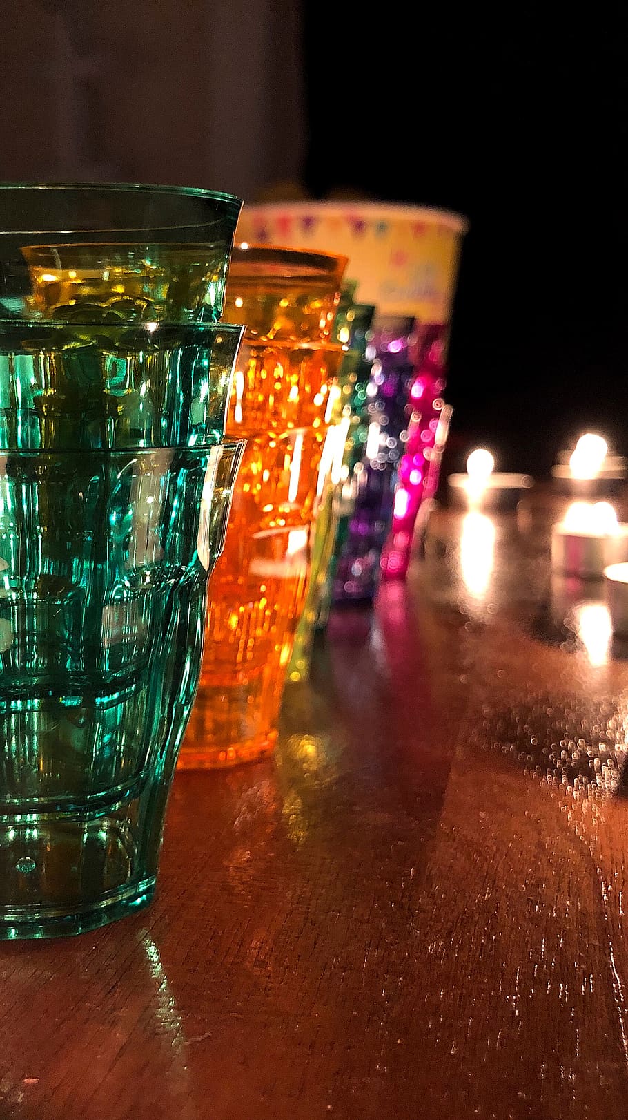 glass, pub, alcohol, drink, beverage, beer, bar counter, beer glass HD wallpaper