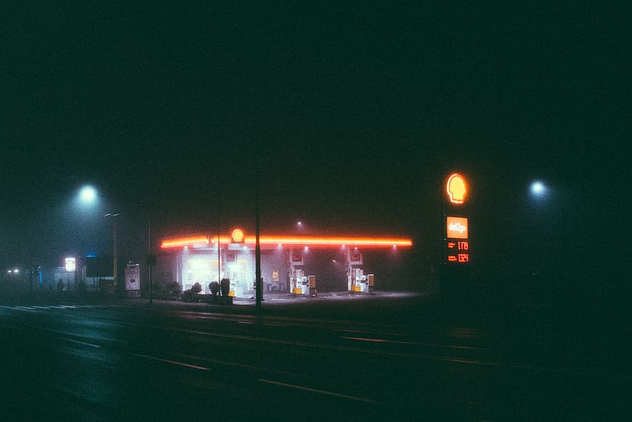 Shell Fuel Station, asphalt, blur, city, dark, dawn, evening, HD wallpaper