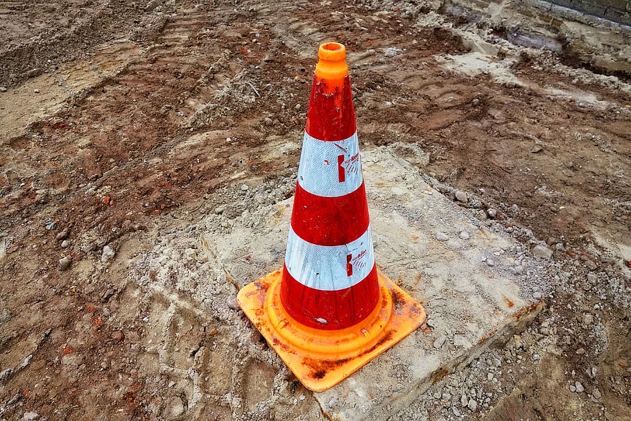 traffic cone, pylon, witches' hat, road cone, highway cone, HD wallpaper