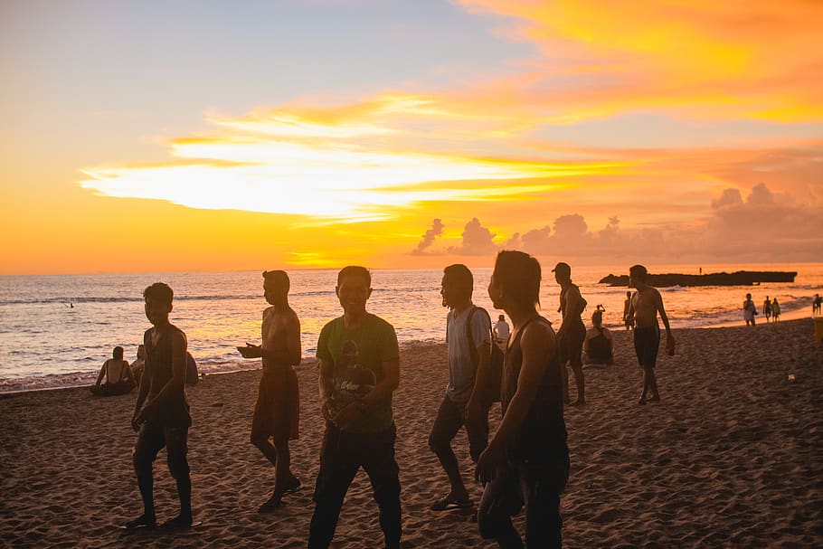 beach, sunset, land, sky, water, sea, group of people, real people HD wallpaper