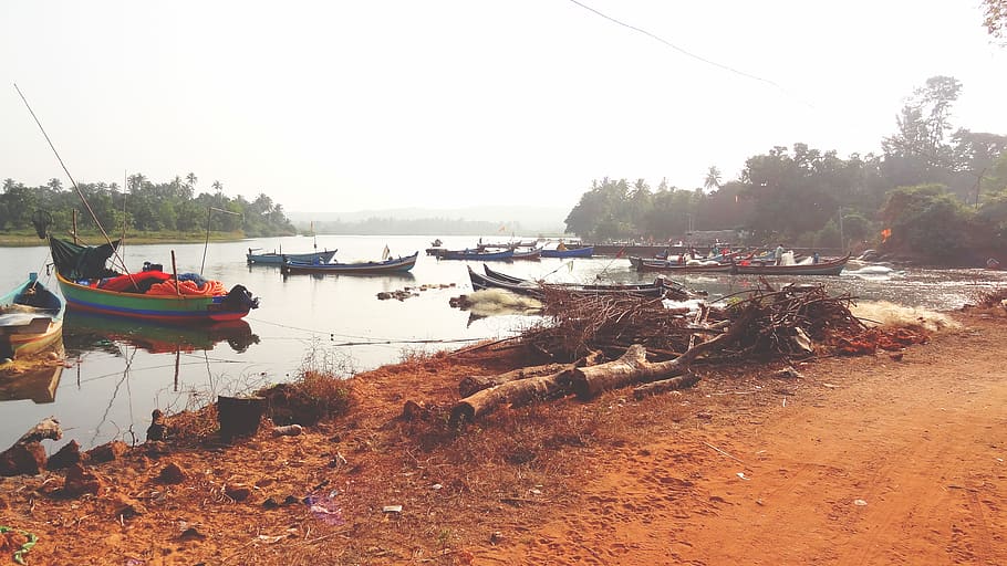 india, maharashtra, fishing village, fishing boats, nautical vessel