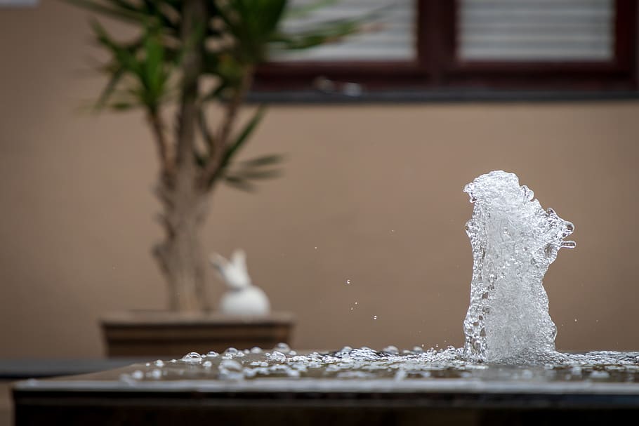 water splash, indoors, no people, selective focus, focus on foreground HD wallpaper