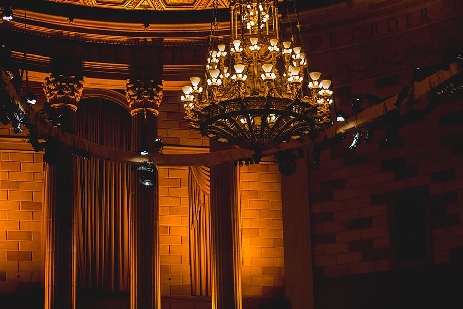 chandelier, lights, bricks, architecture, pillars, hall, NYC HD wallpaper