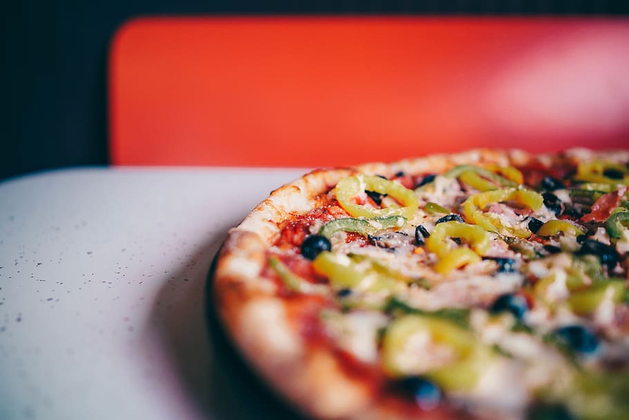 Closeup Photography of Pizza on White Surface, background, blurred background HD wallpaper