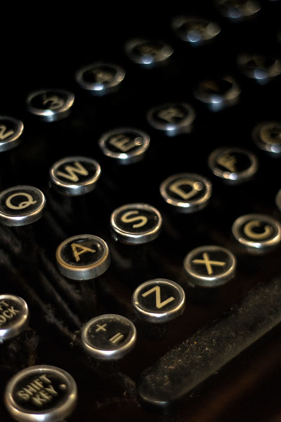united kingdom, norwich, old, typewriter, typography, vintage