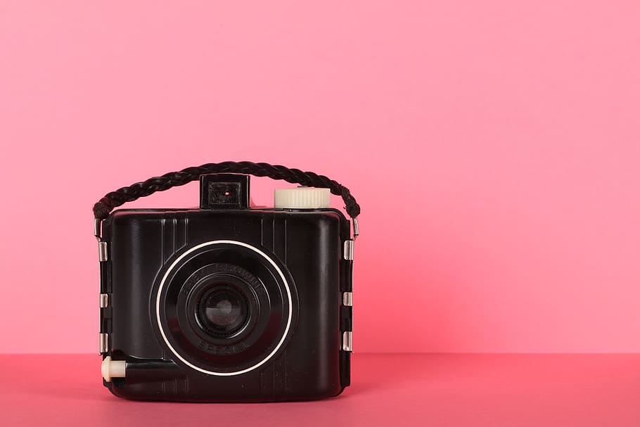 Black Camera On Pink Surface, classic, equipment, studio shot HD wallpaper