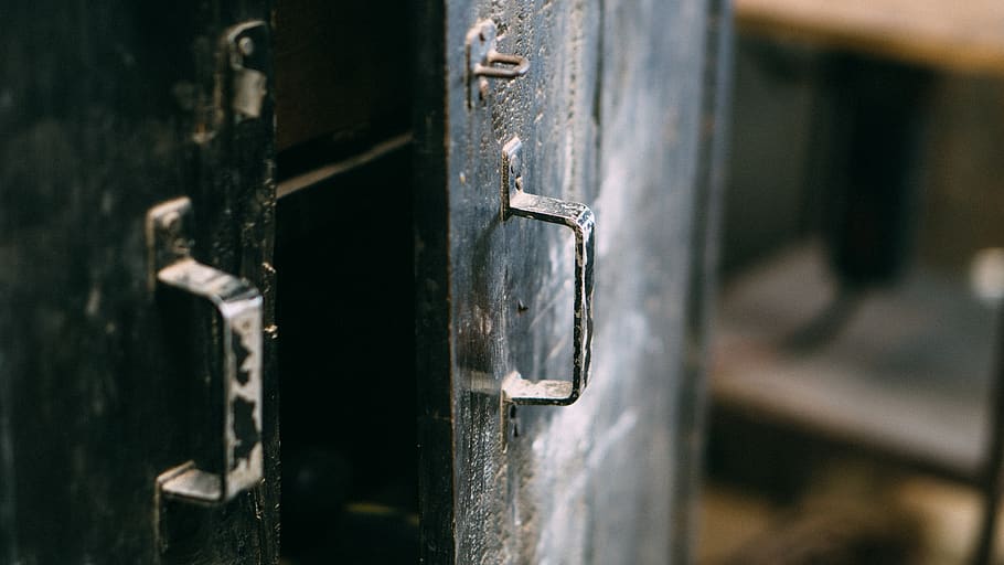 door, handle, wood - material, selective focus, close-up, no people HD wallpaper