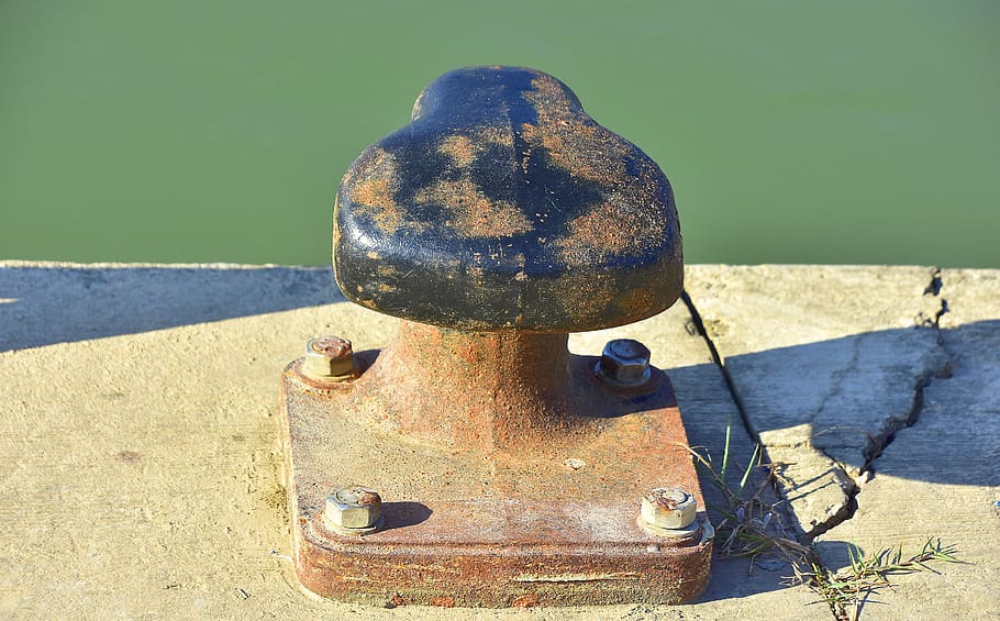 docking, iron, oxide, metal, rusty, sunlight, day, nature, shadow HD wallpaper