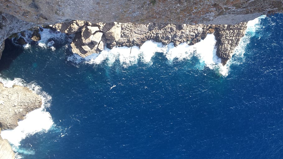 ocean, cliff, shore, water, sea, beauty in nature, rock, motion HD wallpaper