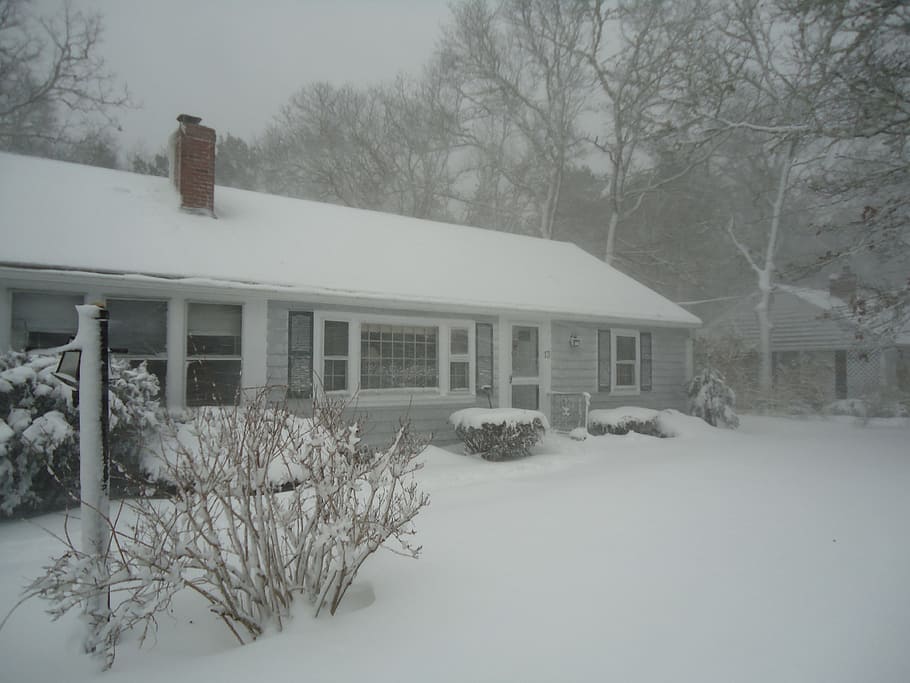 house, ranch, snow, storm, chimney, cold temperature, winter HD wallpaper