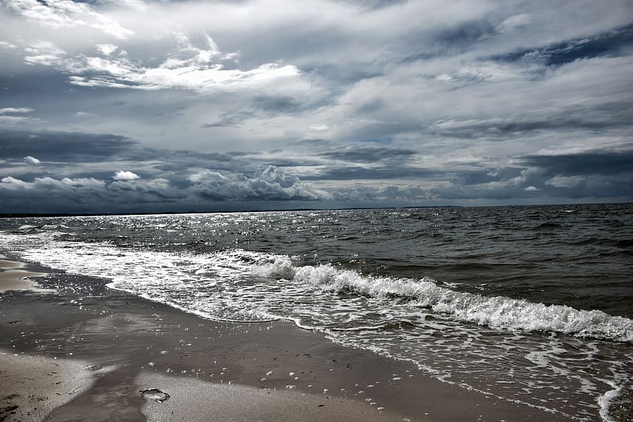 Seashore Under White Clouds, beach, coast, dawn, dramatic, energy, HD wallpaper