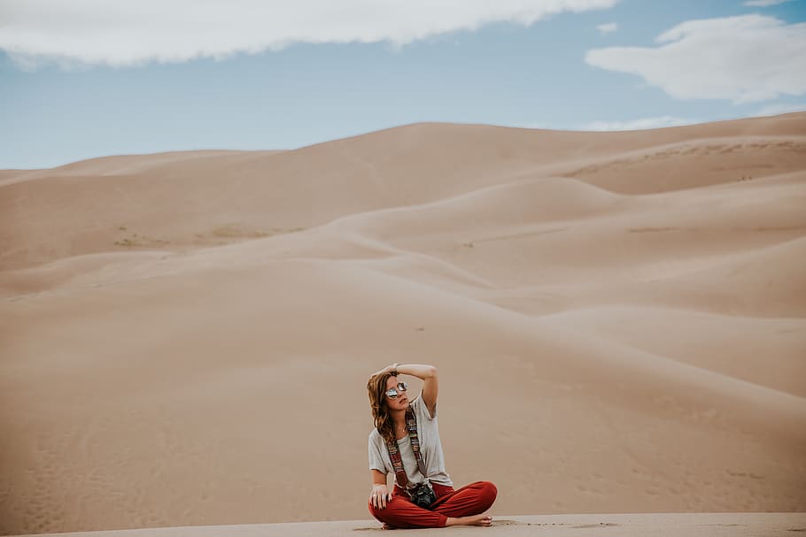 desert, landscape, highland, mountain, sky, cloud, people, girl HD wallpaper