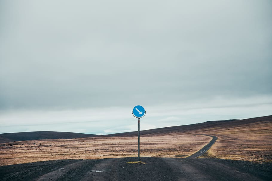 Keep Right Arrow road sign on a desert highway, cloud, clouds HD wallpaper