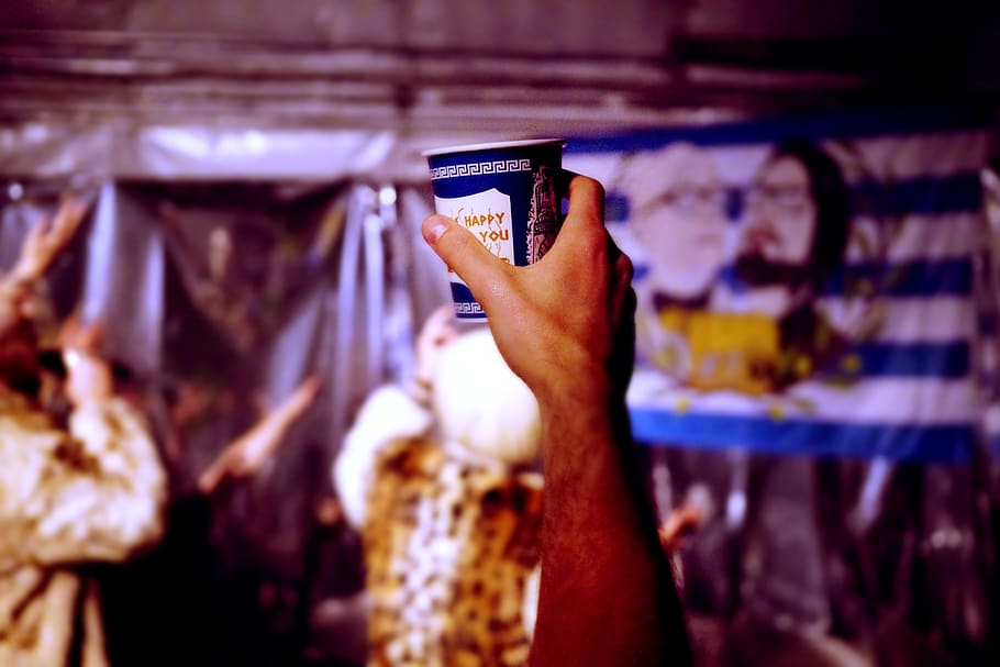 person holding blue can, finger, usa, los angeles, drink, shelf HD wallpaper