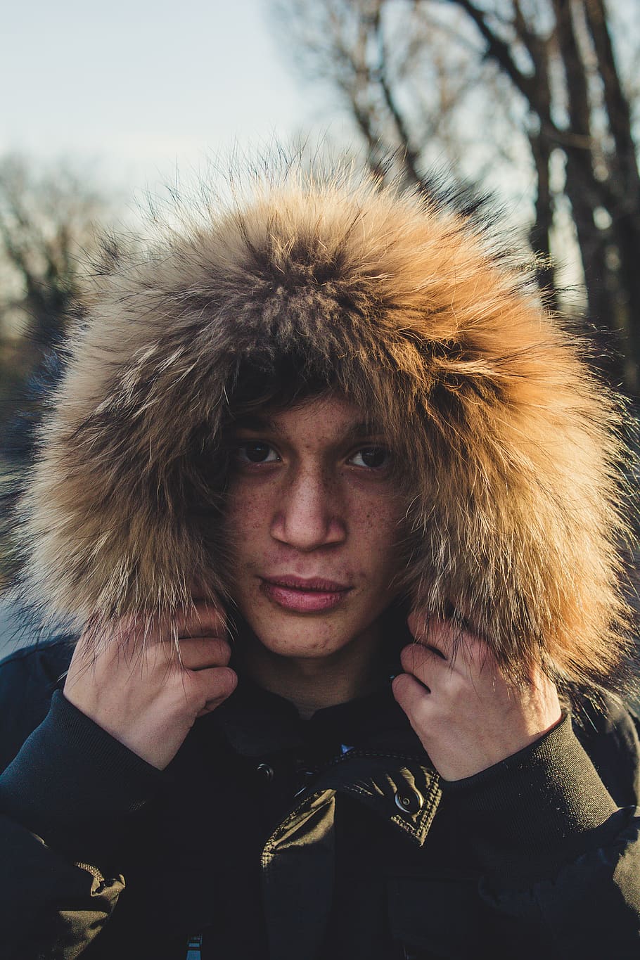 man wearing fur coat, human, person, apparel, clothing, hood HD wallpaper