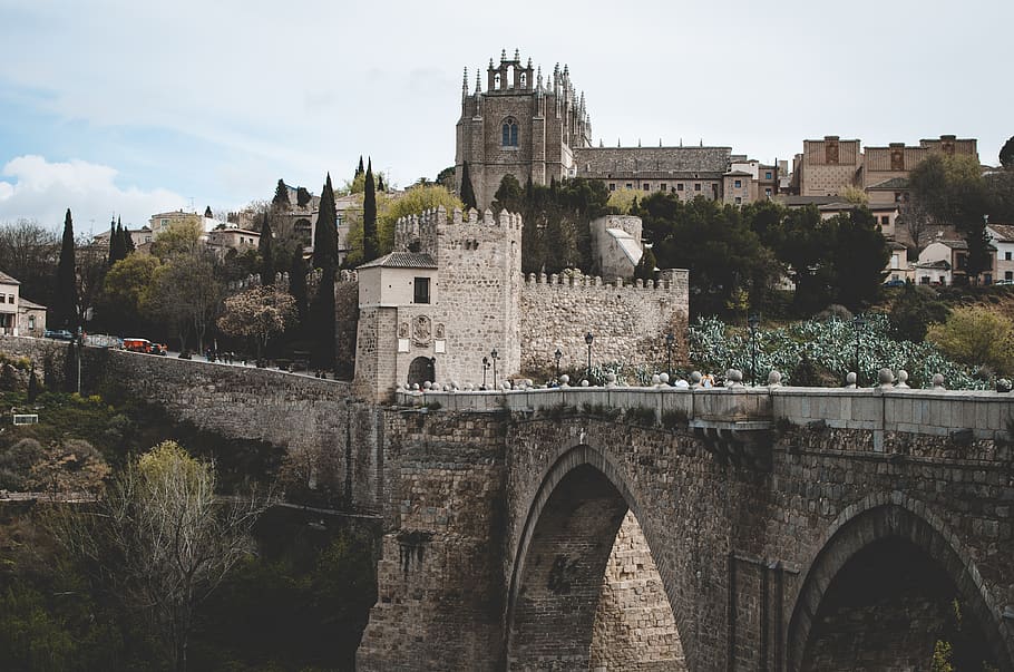 Photo of Gray Castle and Bridge, ancient, arch bridge, architecture HD wallpaper