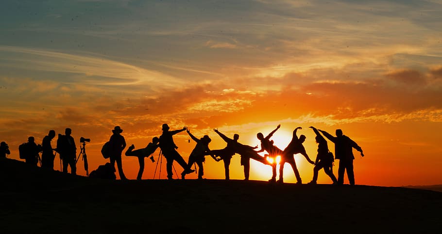 Silhouette of People during Golden Hour, adventure, backlit, community HD wallpaper