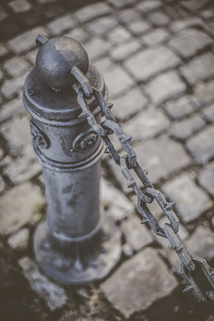 sink, indoors, fire hydrant, chain, tap, sink faucet, flagstone HD wallpaper