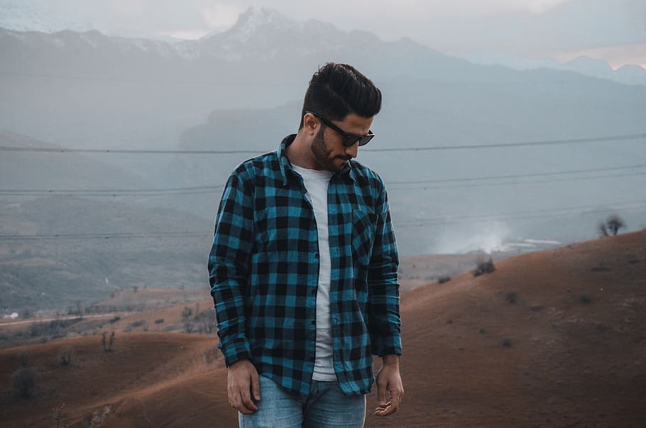 man staring down at left side, nature, outdoors, apparel, clothing HD wallpaper