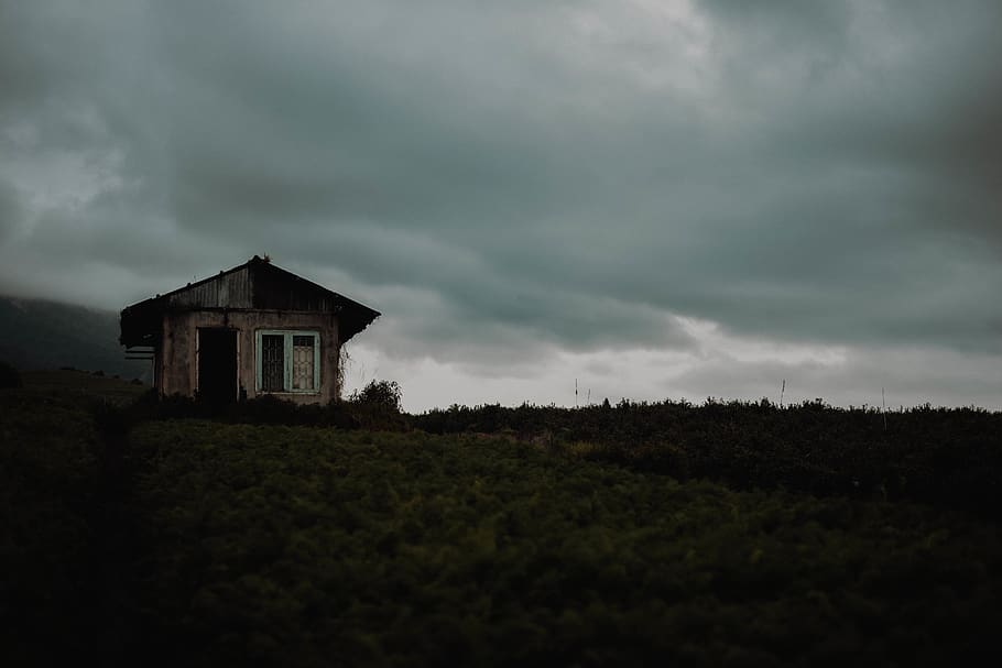 brown house under cloudy sky, cottage, housing, building, indonesia HD wallpaper