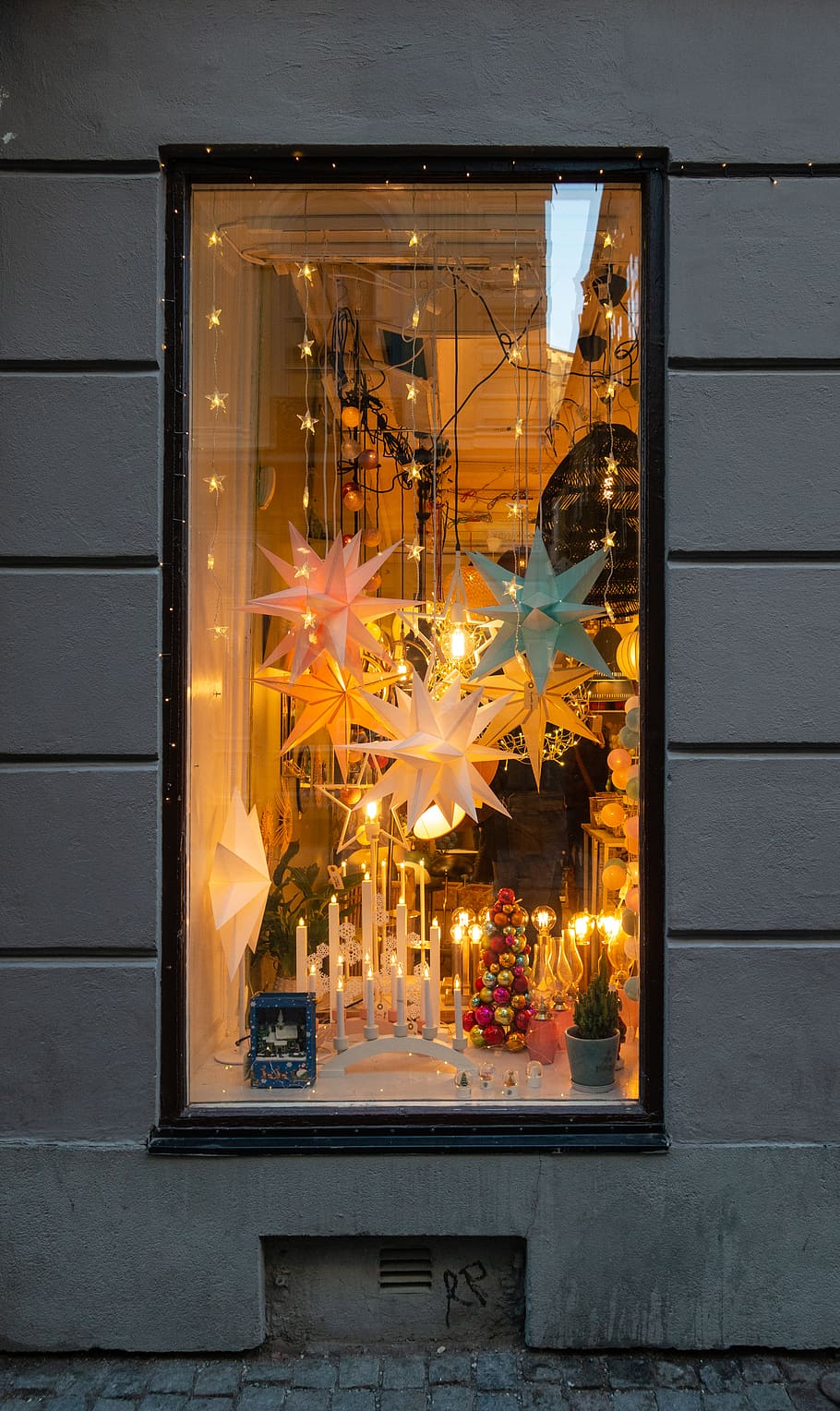 lighted star ornament inside room, architecture, window, transparent HD wallpaper