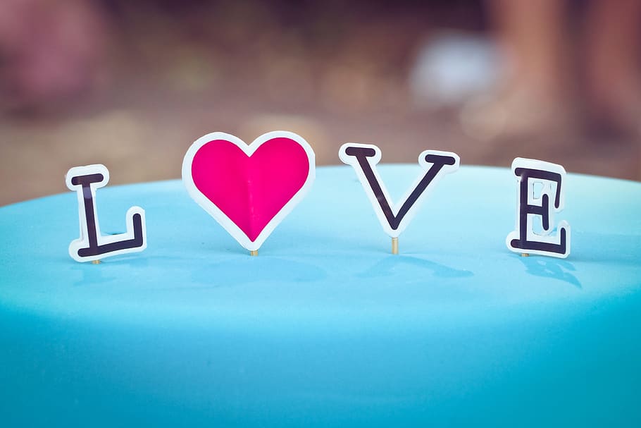 cake, love, letters, bake, sweet, luck, birthday, eat, delicious HD wallpaper