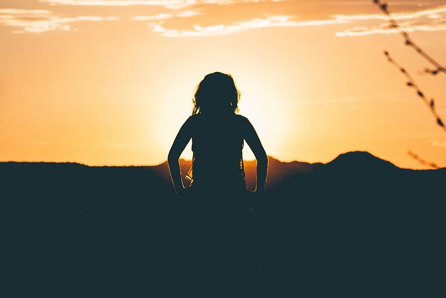 mountain, sky, clouds, sunrise, sunset, people, girl, silhouette HD wallpaper