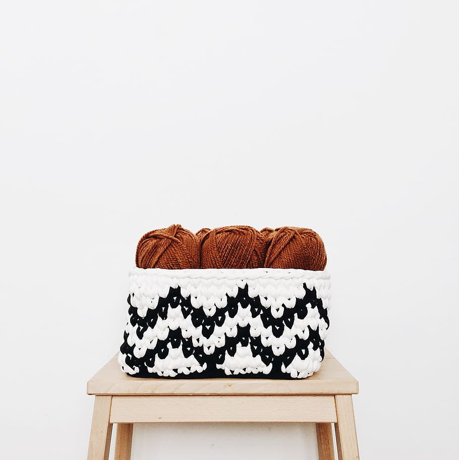 brown yarns in basket, wool, woollen, white space, deisgn, modern, HD wallpaper