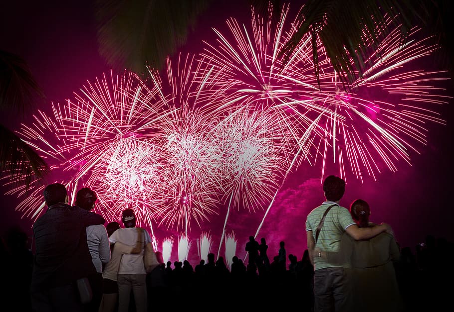 fireworks, colours, sparks, couples, lovely, pyro, pyromusical HD wallpaper
