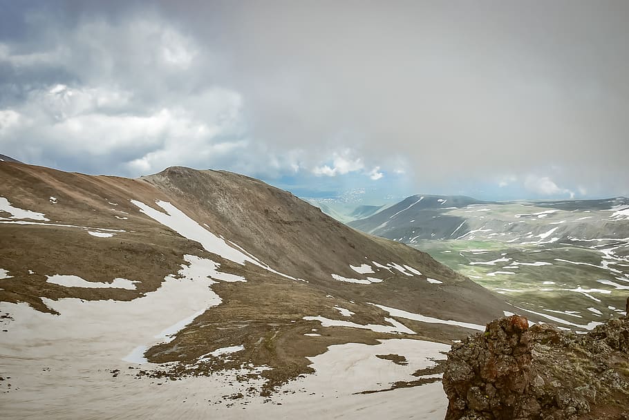 nature, outdoors, mountain range, plateau, slope, peak, adventure HD wallpaper