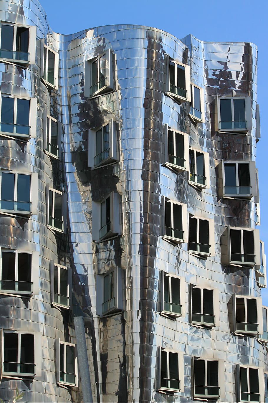 Silver High Rise Building, architecture, facade, metal, windows HD wallpaper